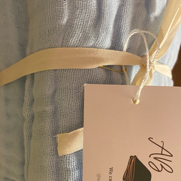 Muslin swaddle and blanket 2 in 1 for your baby boy - Picture 2 of 2